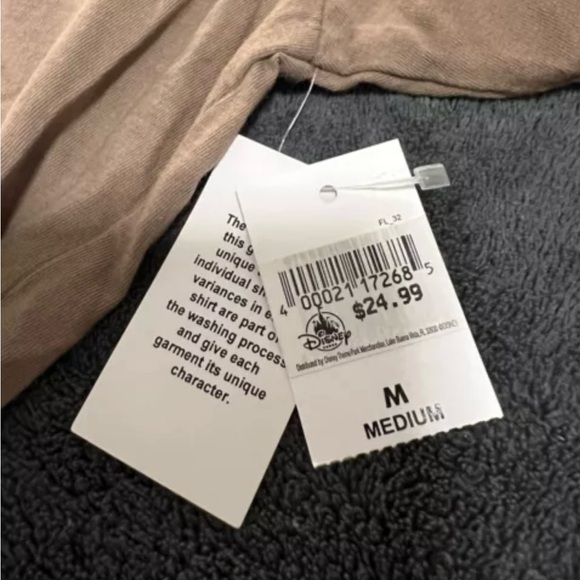 Mickey Mouse Disney Parks Artist Series T-Shirt by Mike Posluszny: Medium (NWT) - Picture 3 of 4